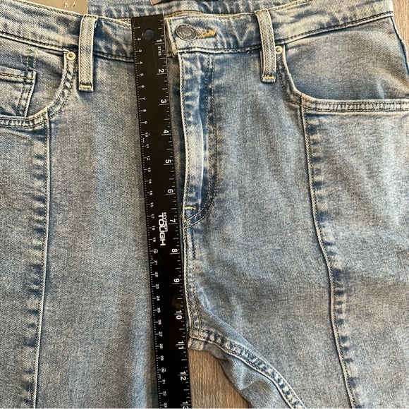 Hudson Barbara High Rise Baby Boot Flare Slit Hem Light Blue Front Seam Jeans - Picture 9 of 14